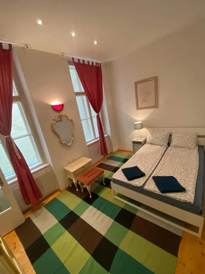 The Prater Castle In The Center Apartment Vienna 0*,
